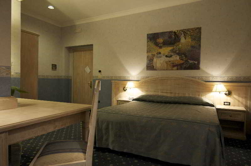 로마 피콜로 임페리알레 B&B 외부 사진